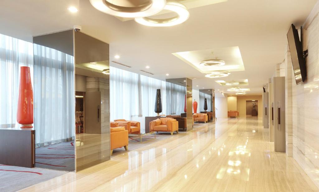Novotel Jakarta Gajah Mada Hotel