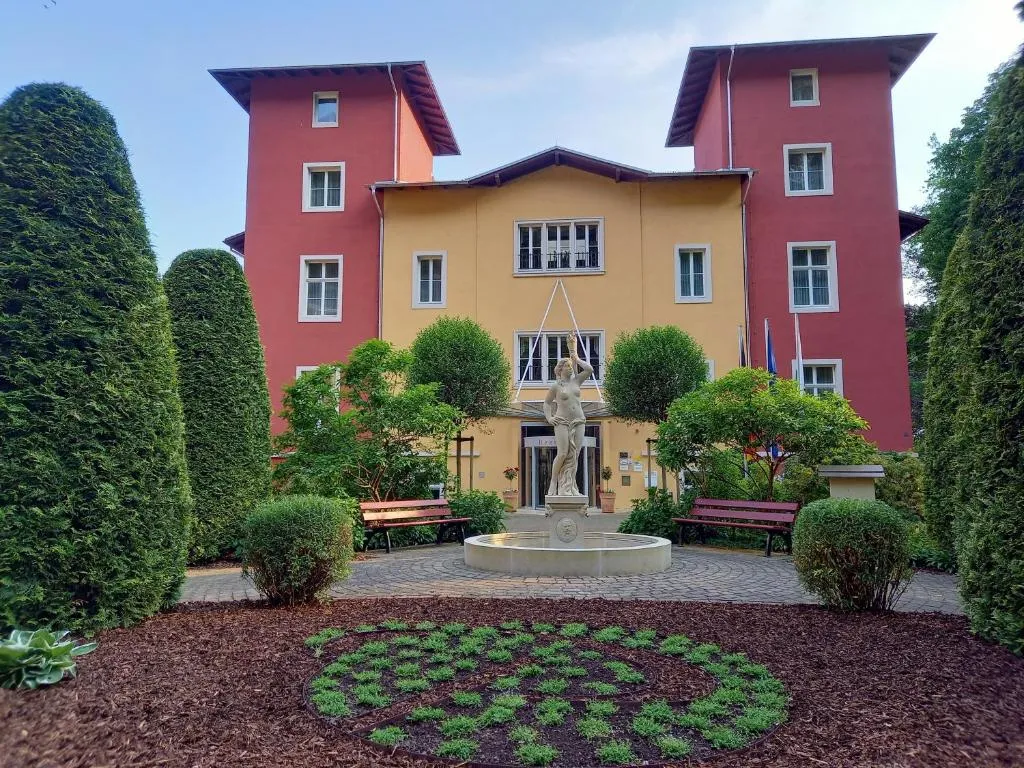 Parkhotel Bad Schandau mit SPA, hotel in Bad Schandau