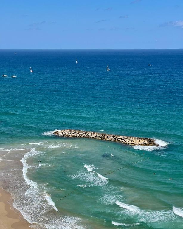 Sunny sea view studio photo