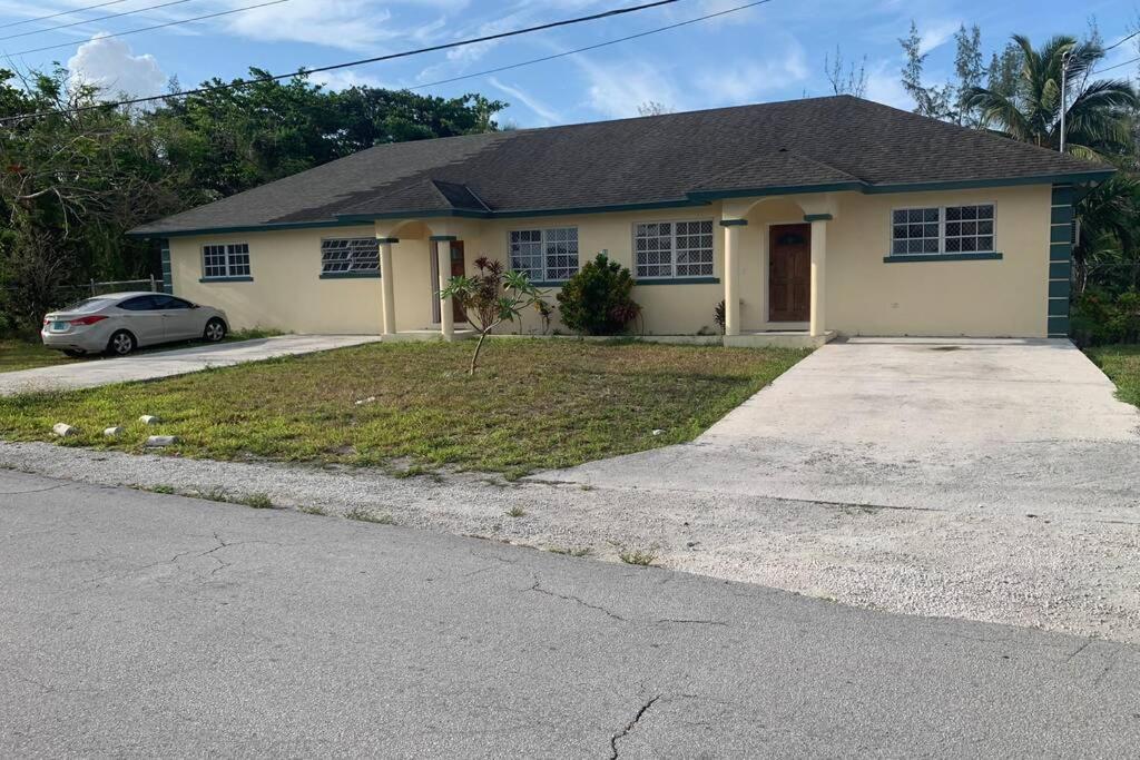 Nassau Apartments for Rent, Bahamas price from 46 of Hotels