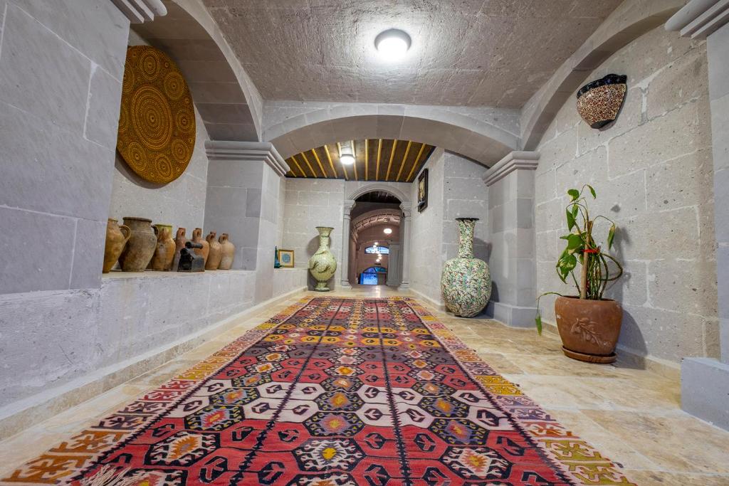 Underground Cave Suites Hotel photo