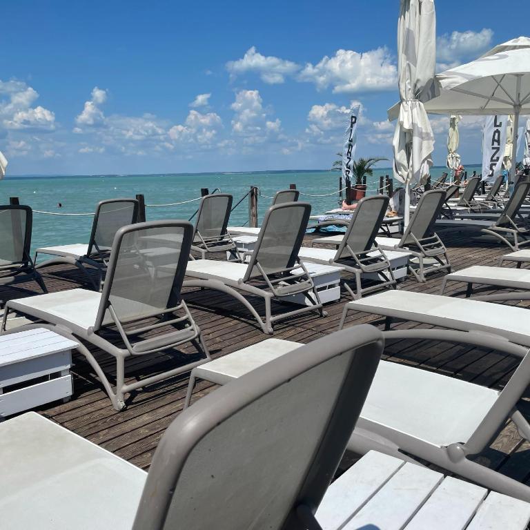 Baobab Suites photo