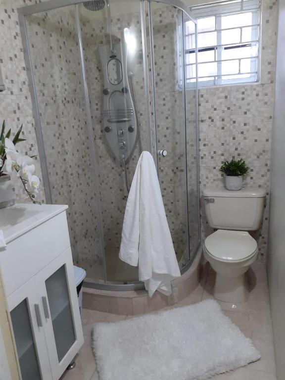 Clarke's Luxurious Private Suite photo