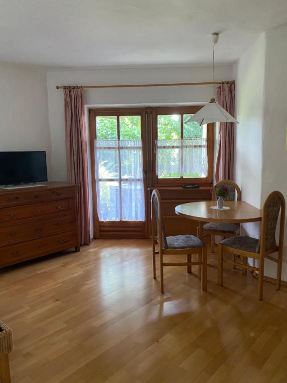 Platzlhof photo