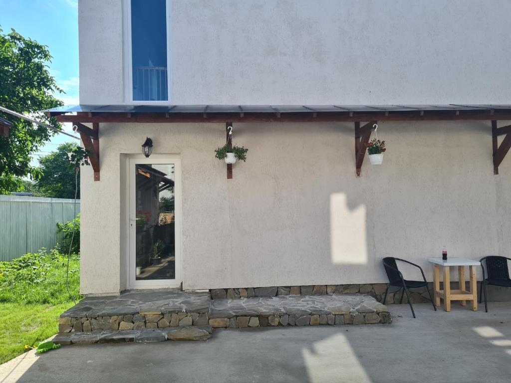 Luca's House ( aeroport Henry Coanda, Therme Bucuresti) photo