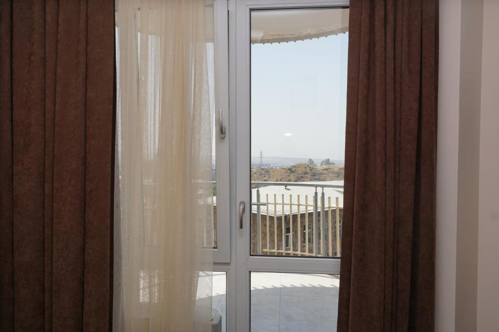 Panorama hotel on Baghramyan avenue photo