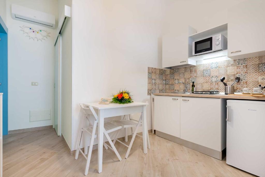 Palazzo Borgomonte - holiday home - 4