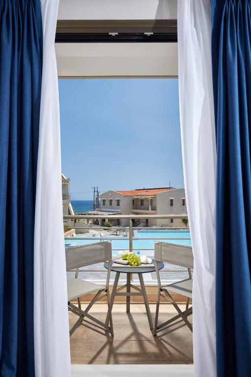 Sempre Viva Suites photo