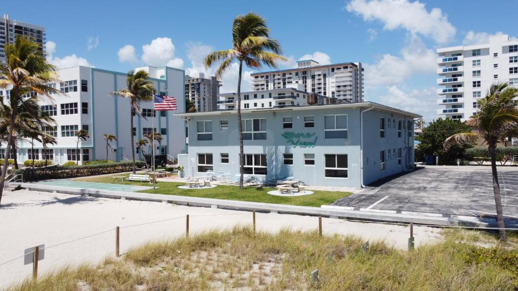 Shore View Hotel — Hotel in Hallandale Beach (FL)