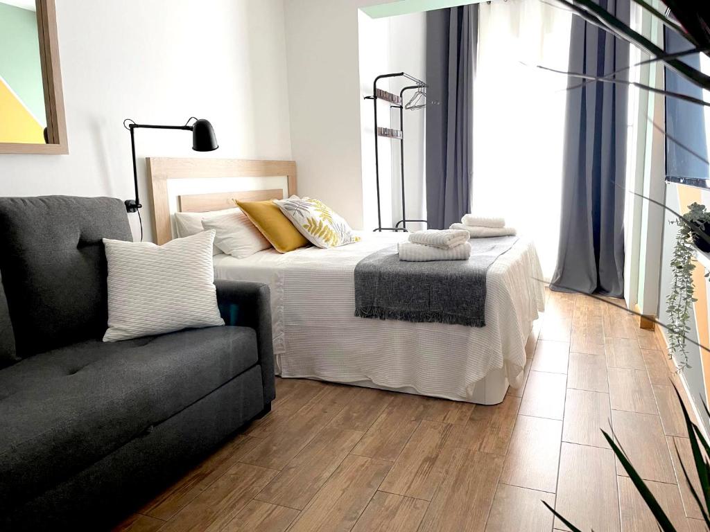 Barcelona COZY Apartment - 1