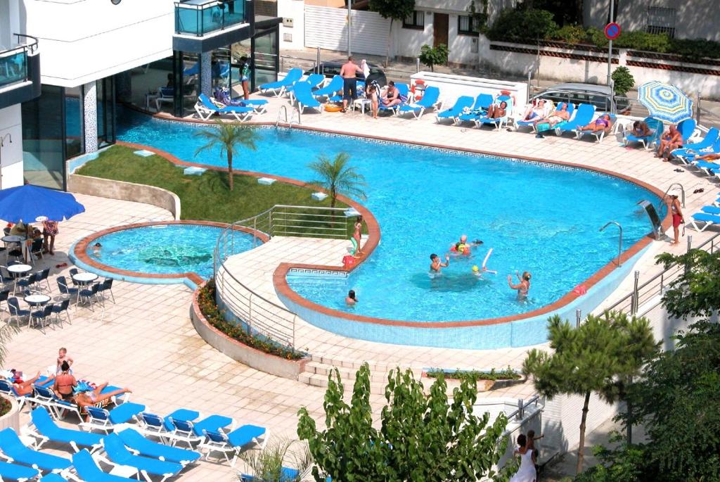 Hotel Blaucel - zdjęcie 4