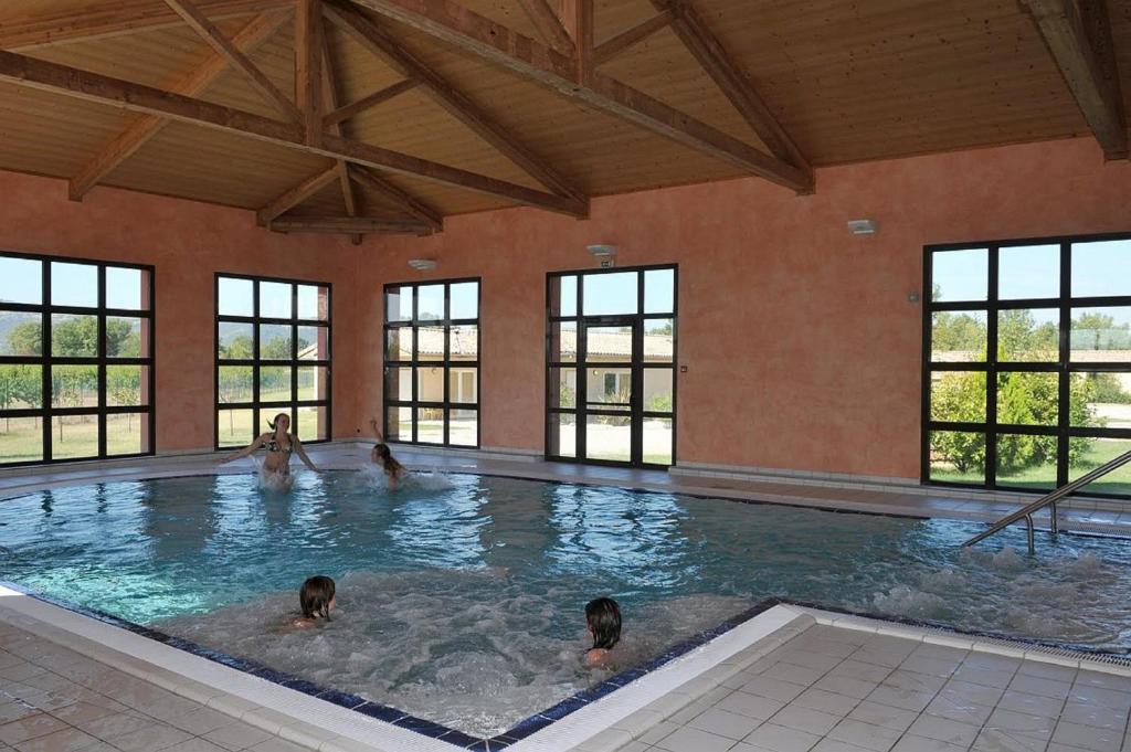 Vacanceole - Le Domaine du Lac photo