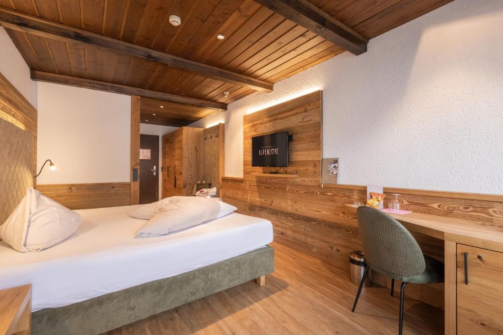Alpenlove - Adult SPA Hotel photo