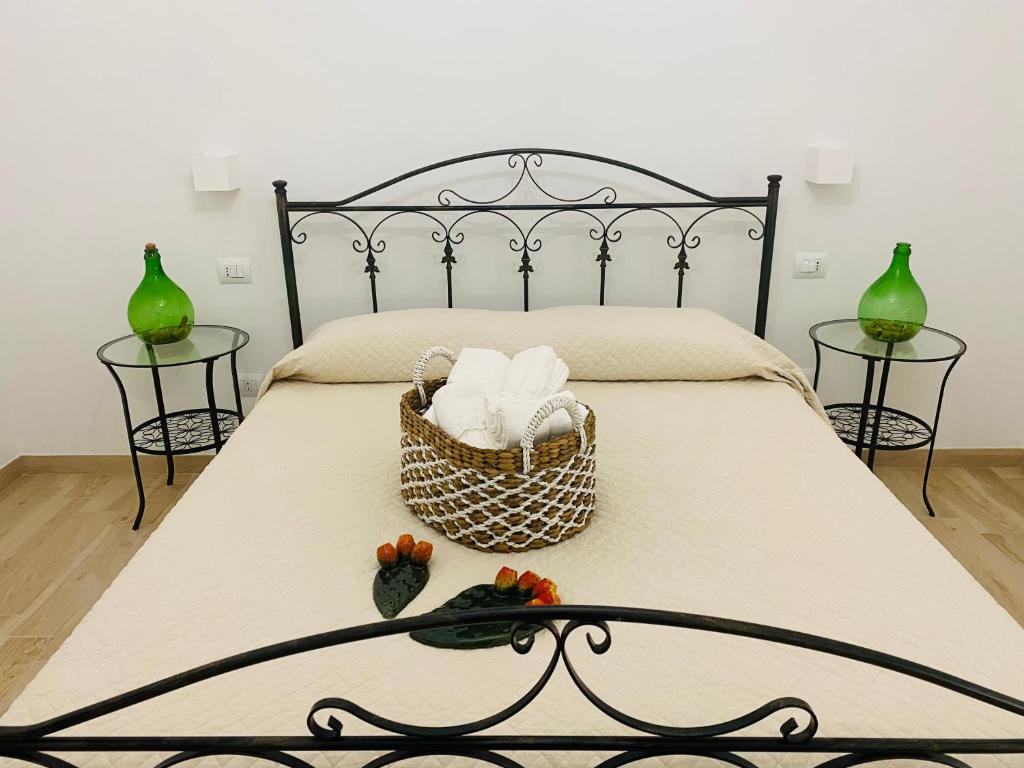 Donna Filomena, Monopoli