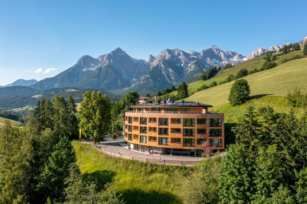 Apartmenthotel Sonnenhof — Hotel in Maria Alm am Steinernen Meer