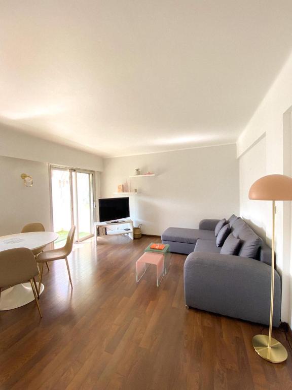 Superb Apartment In Cannes With Magnificent View !, Cannes