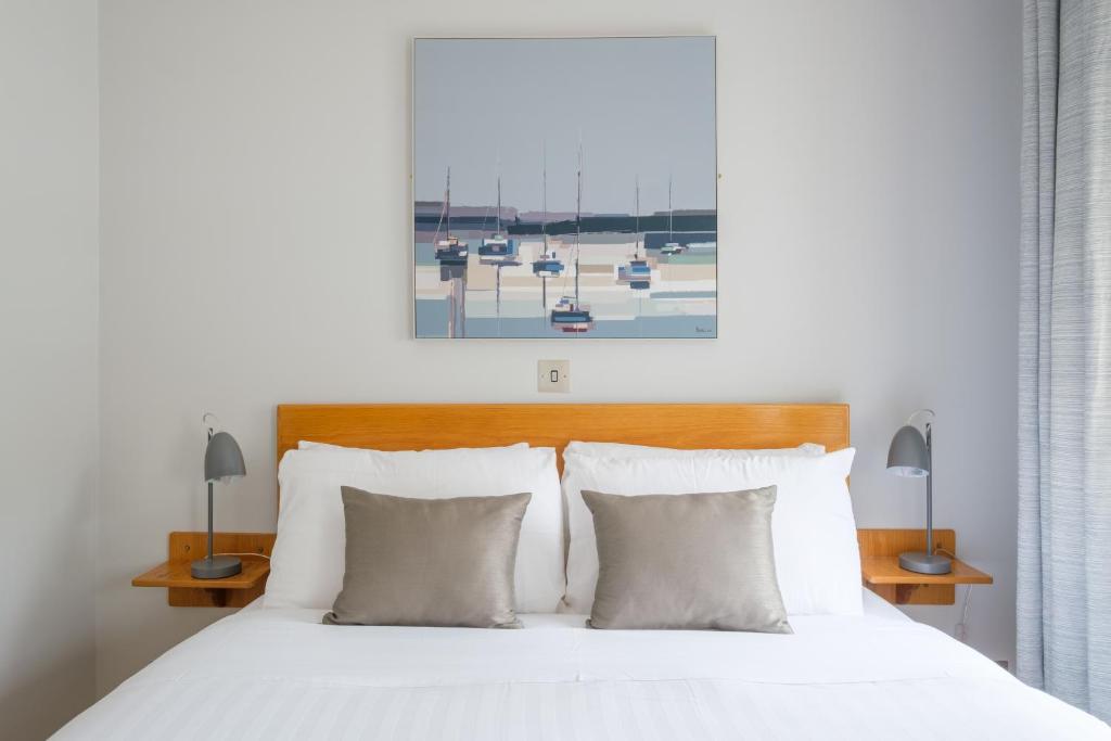 The Eyre Square Townhouse — Hotel in Galway