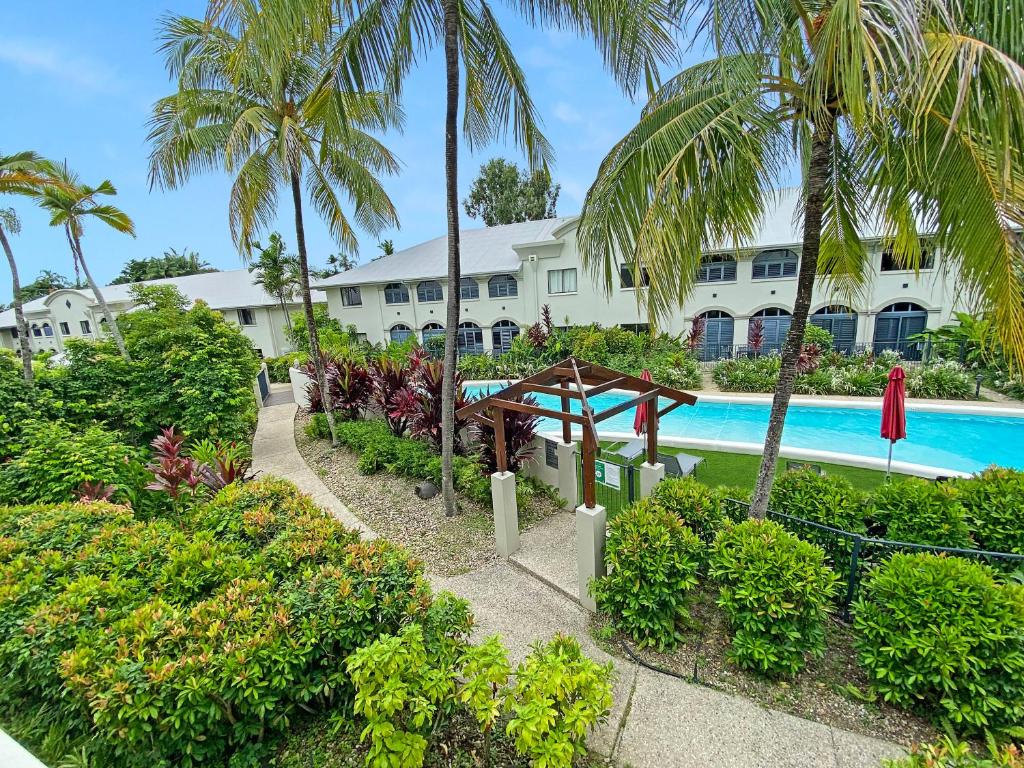 Privately Managed Apartments in Mango Lagoon photo