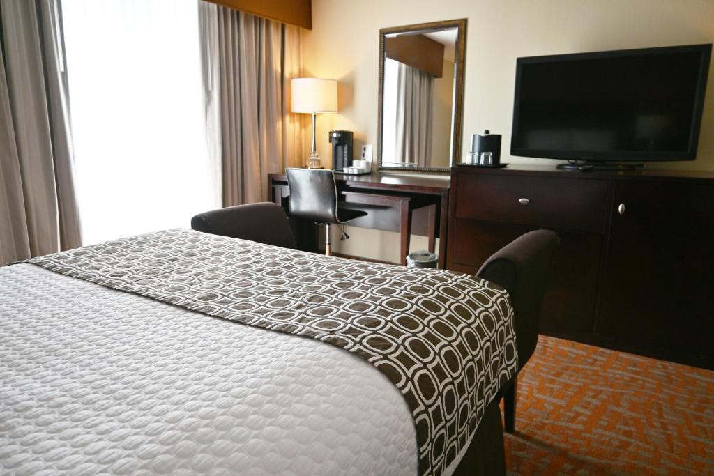 The Hotel Fullerton Anaheim Photo 42