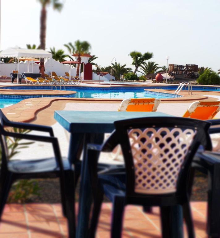 Bungalows Castillo Beach — Caleta De Fuste, Canary Islands