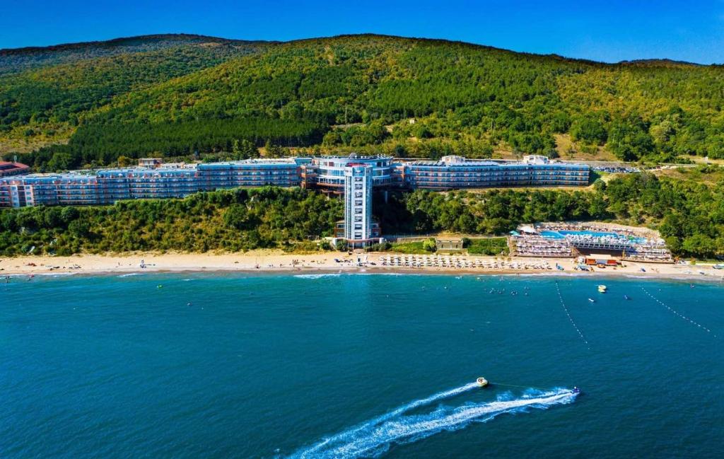 Paradise Beach Residence - Ultra All Inclusive photo