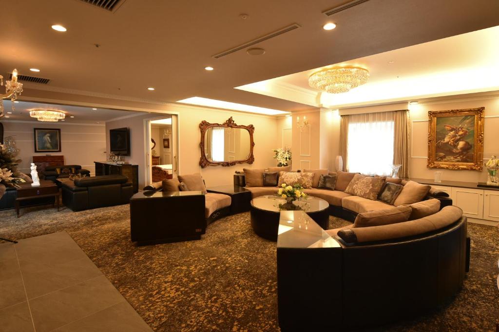 MATRICX International Hotel