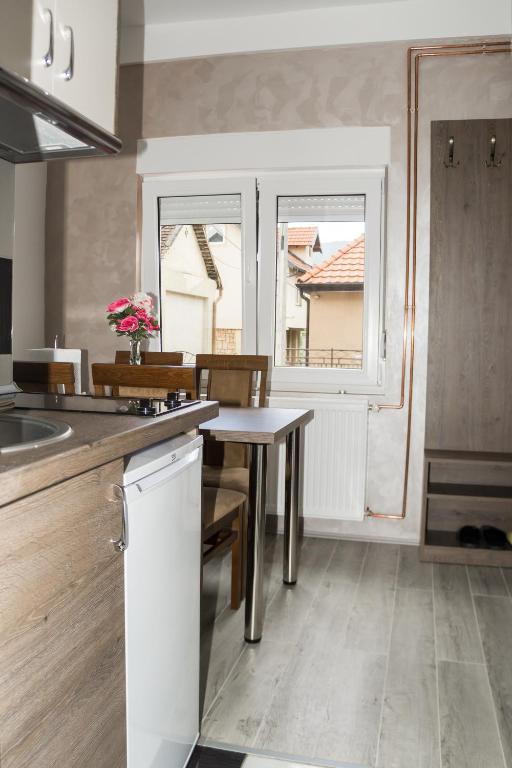 CITY APARTMENT BB - 1