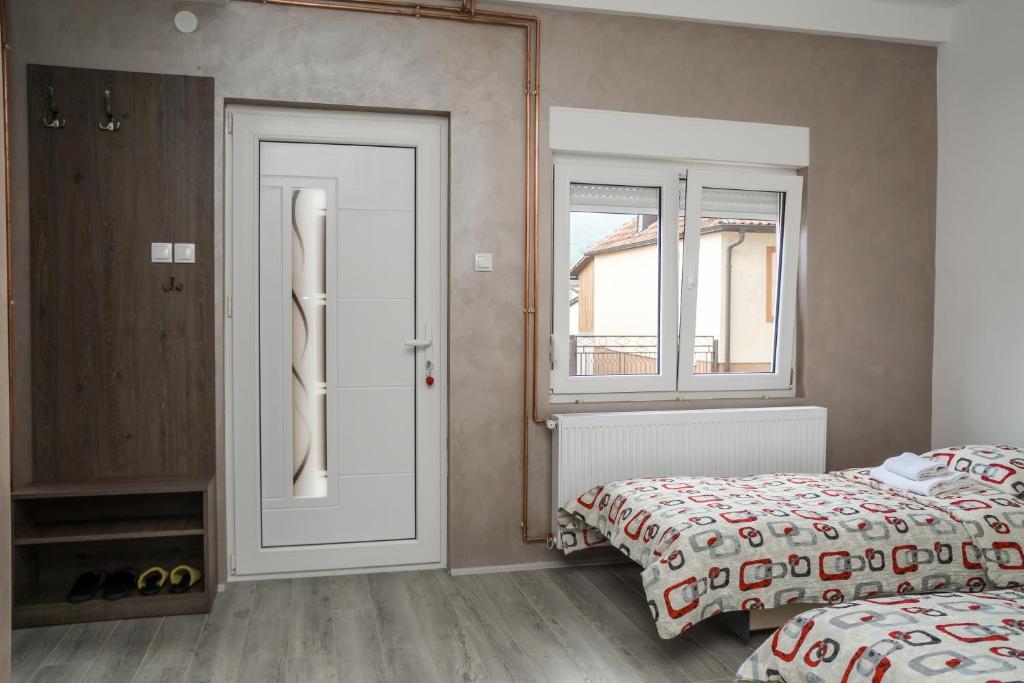 CITY APARTMENT BB - 4