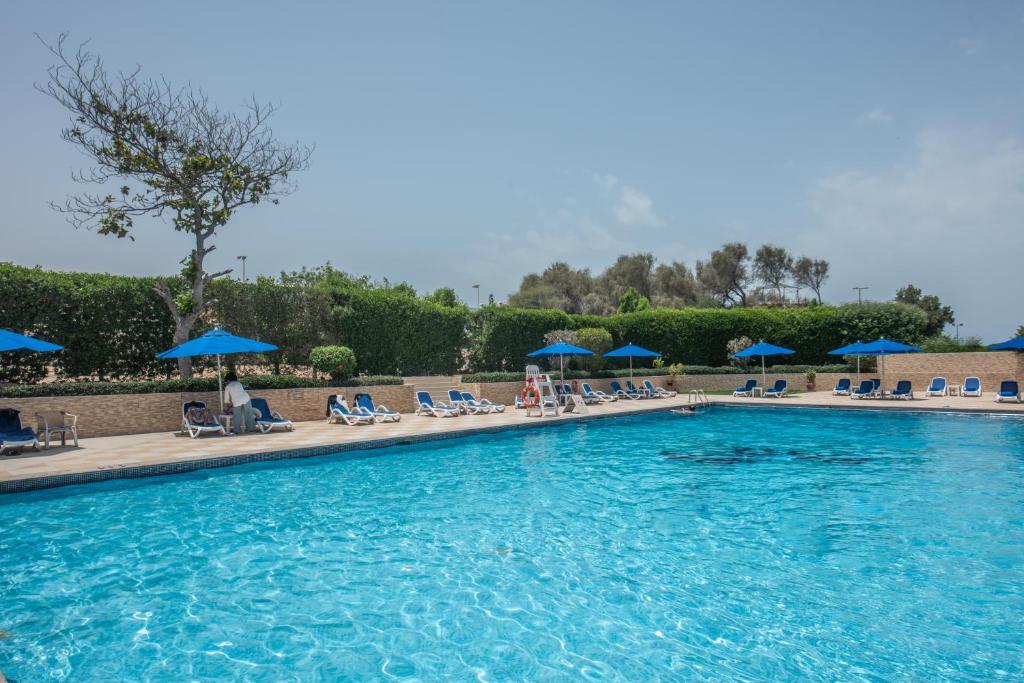 BM Beach Hotel — Swimming pool in Ras al Khaimah