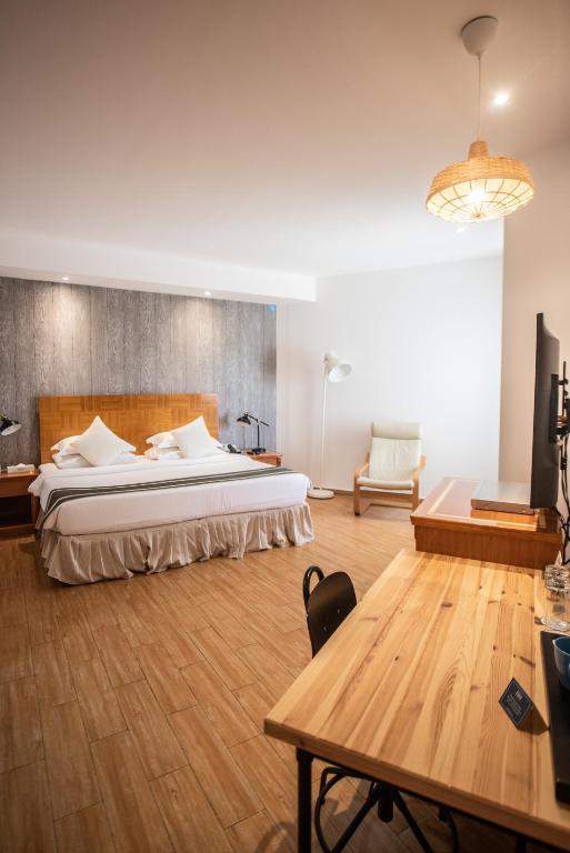 BM Beach Hotel — Hotel rooms in Ras al Khaimah
