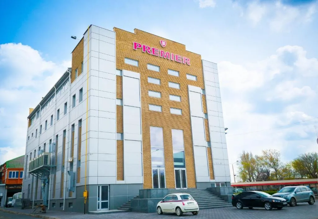 Hotel Premier, hotel in Kamianske