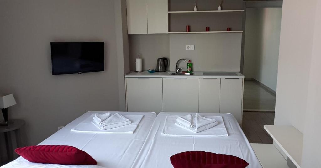 Twister Apartments photo