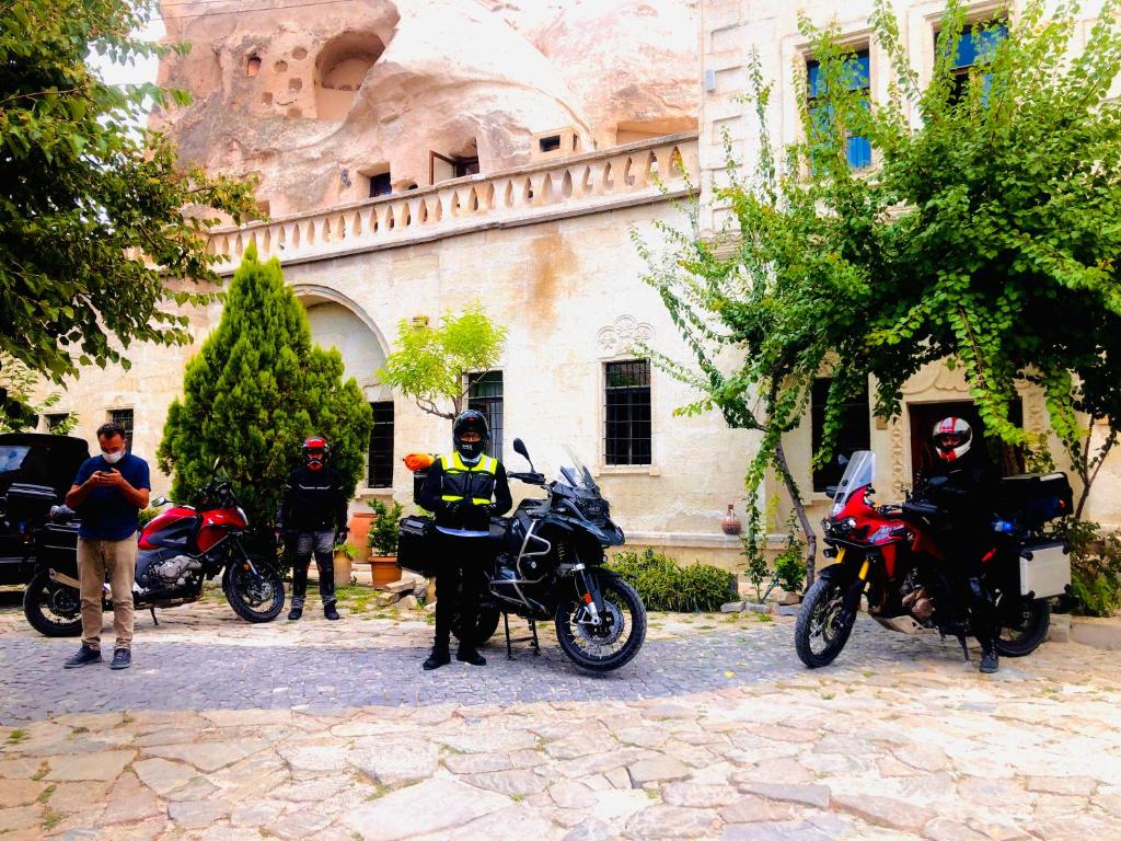 The Village Cave Hotel photo