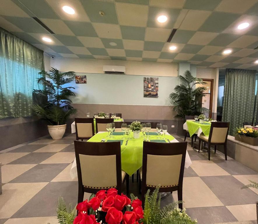 Restaurant, Capodichino International Hotel in Naples