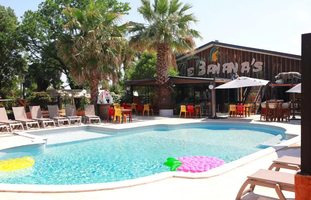 Le Banana's Hotel, hotel in Aléria