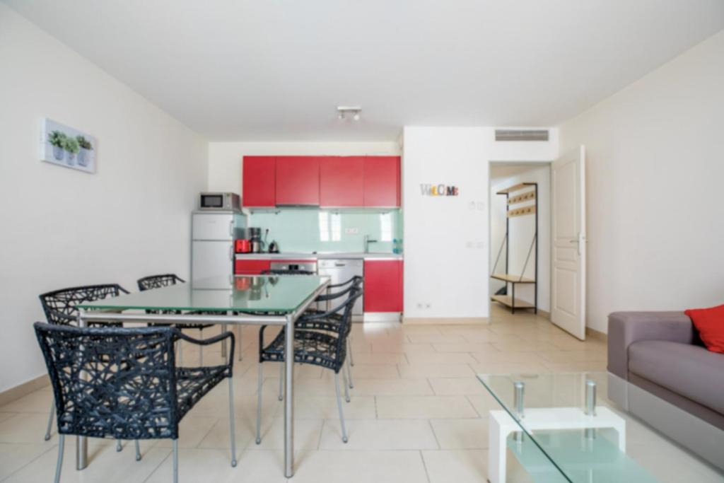 Bright Apartment In The Heart Of Cannes - 3