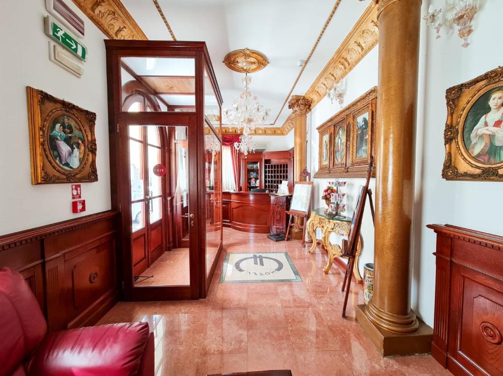Euro Hotel Iglesias photo