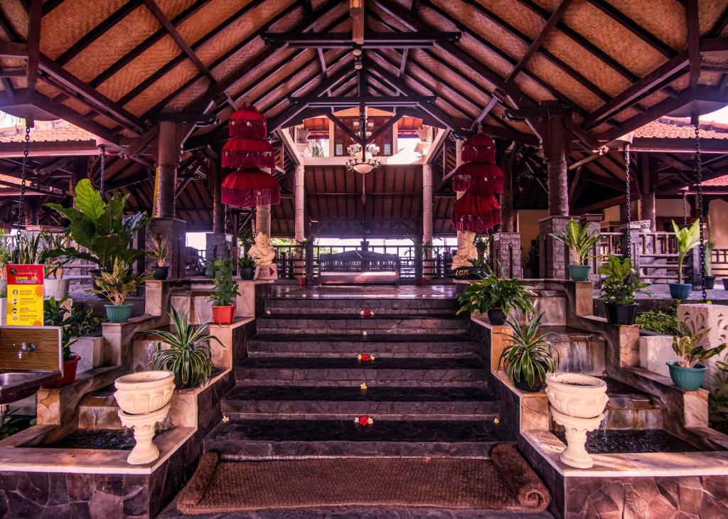 Nugraha Lovina Seaview Resort and Spa photo