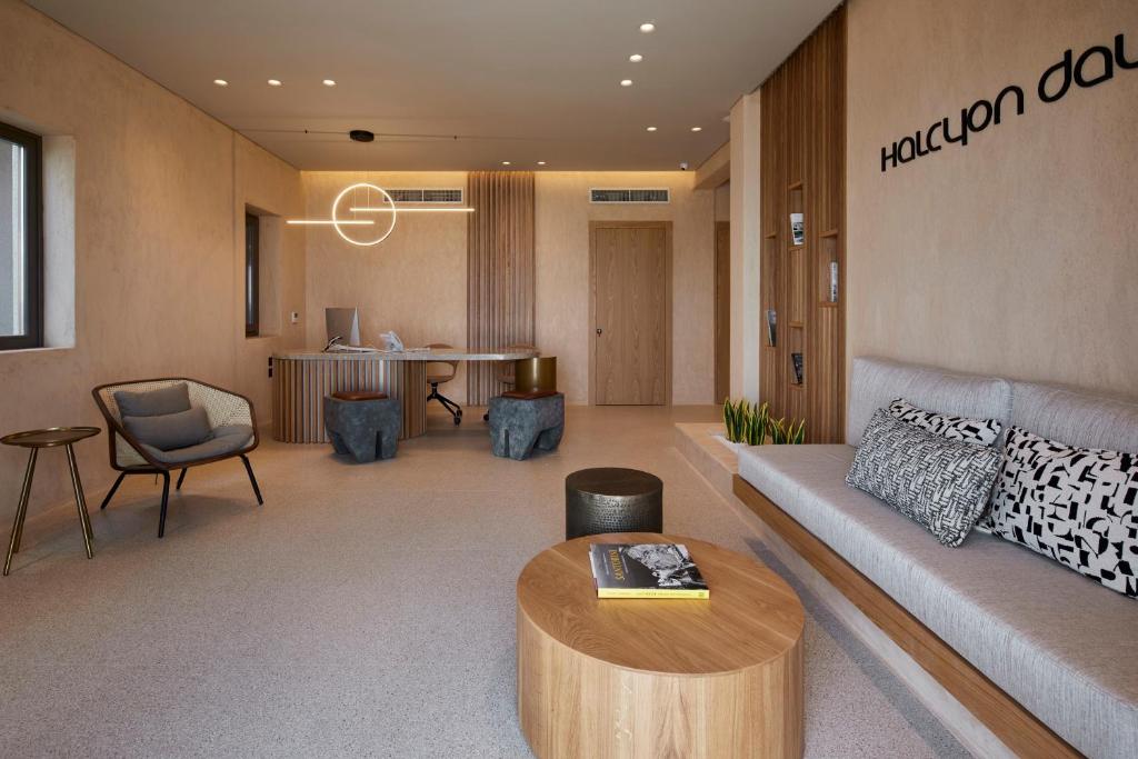 ハルキオン デイズ スイーツ (Halcyon Days Suites) フロント・ロビー