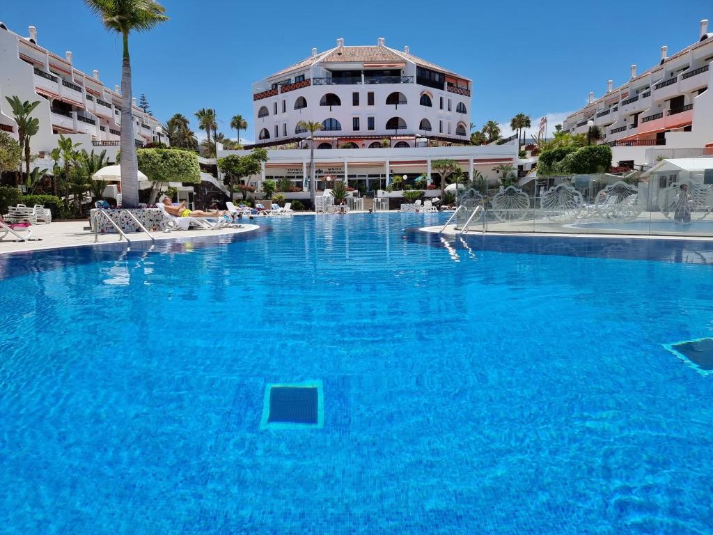 Casa Teide, ground floor Apartment Parque Santiago 1, heated pool, 100 m to sea and beach, wifi - 2