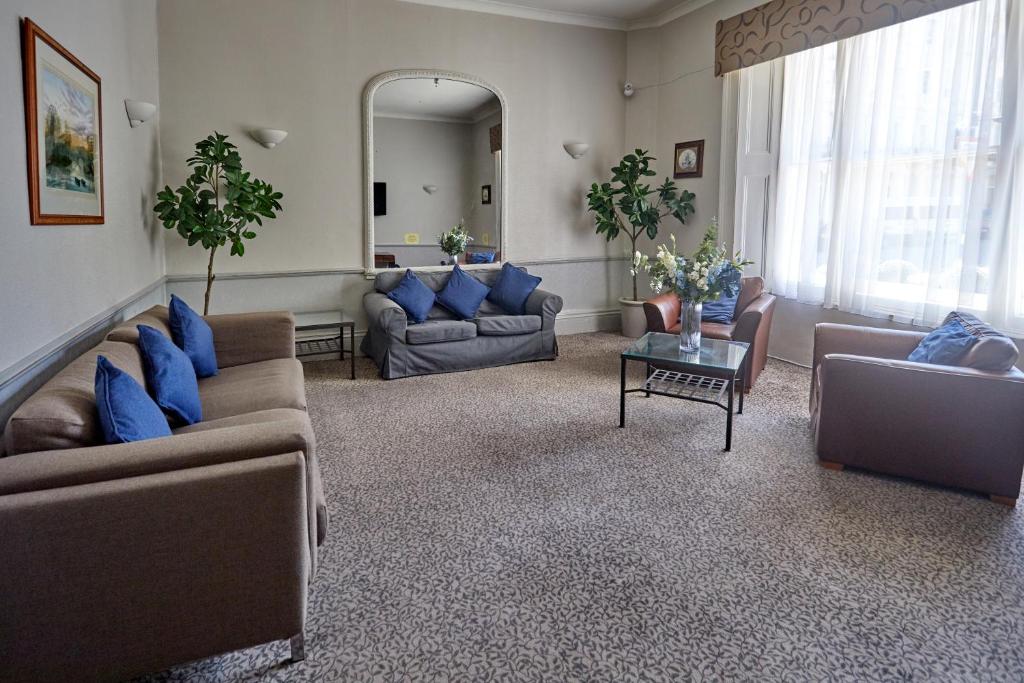 ローズ ホテル (Lords Hotel) 共用ラウンジ/TVエリア