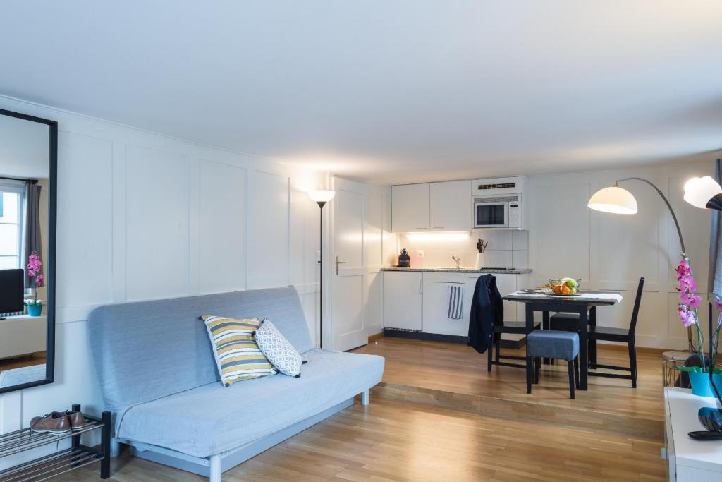 HITrental Zeughausgasse - Apartment — Hotel in Zug