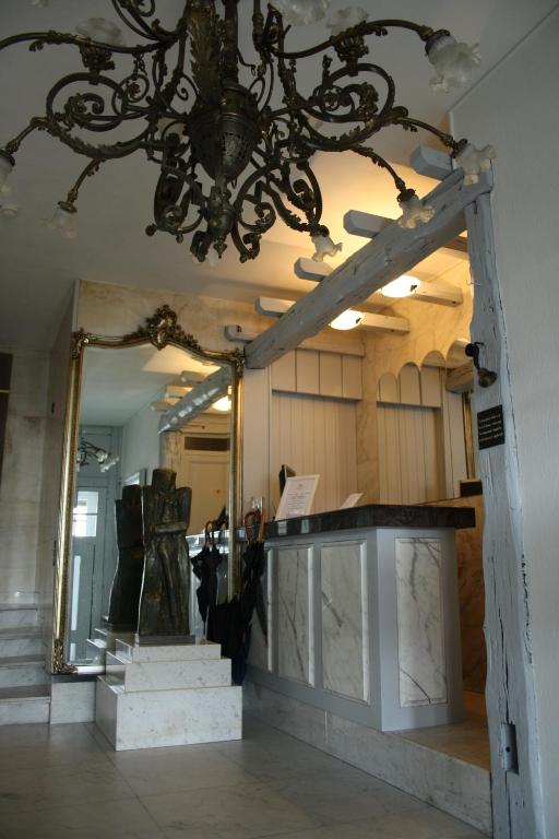 Hotel Ambassade photo