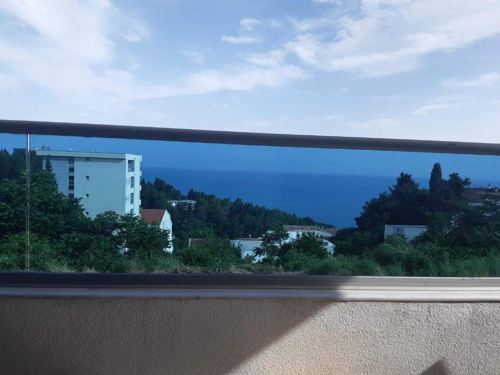 Zara Apartments — Hotel in Ulcinj