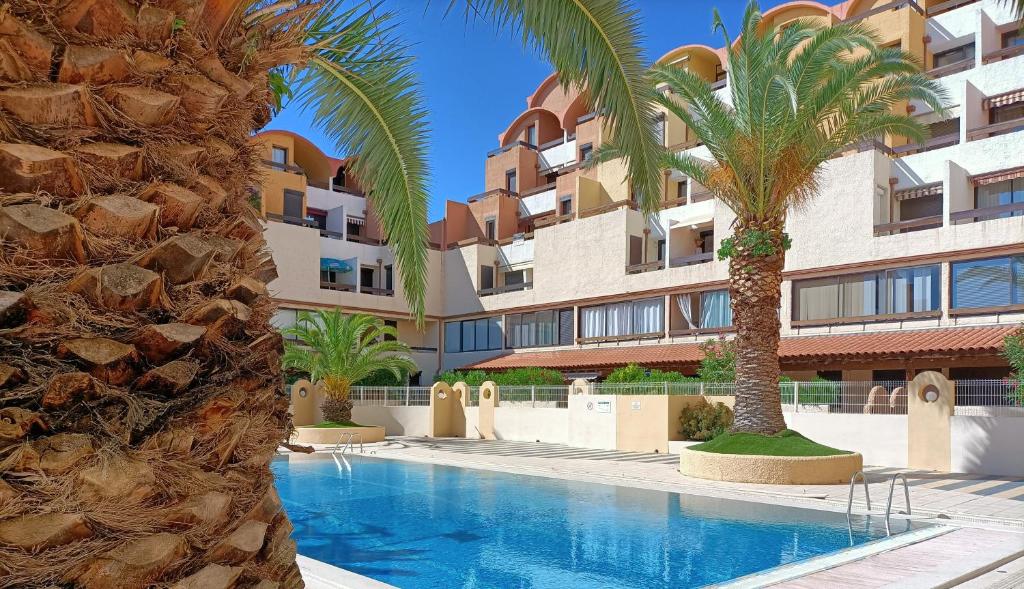 Charmant Appartement vue PORT DE GRUISSAN 5DROM44K, Gruissan