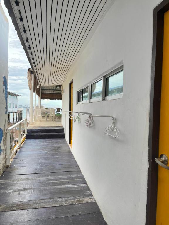 Teleysea Resort Kohlarn photo