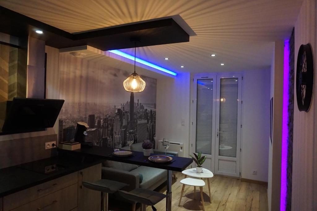 Appart Chic & Moderne avec balcon 전경