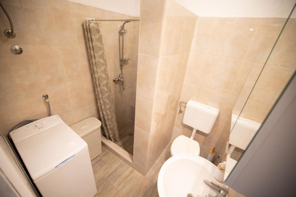 Gof apartment photo