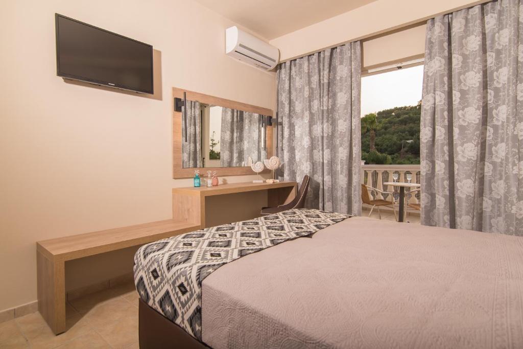 Hotel Petros — Hotel rooms in Tsilivi, Ionian Islands
