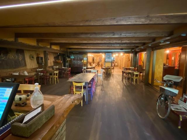 Hotel Le Clou 전경